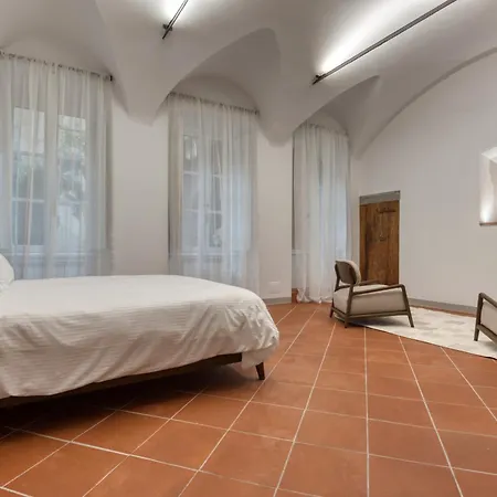 Affittacamere Palazzo Salvecchio *