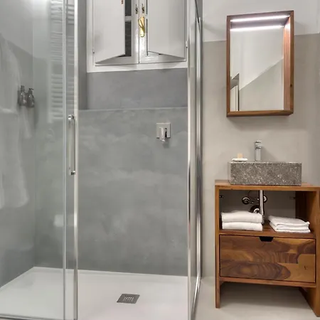 Palazzo Salvecchio Konukevi 4*