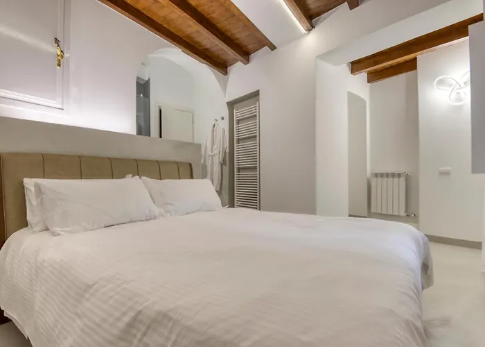 Palazzo Salvecchio Pensionat 4*